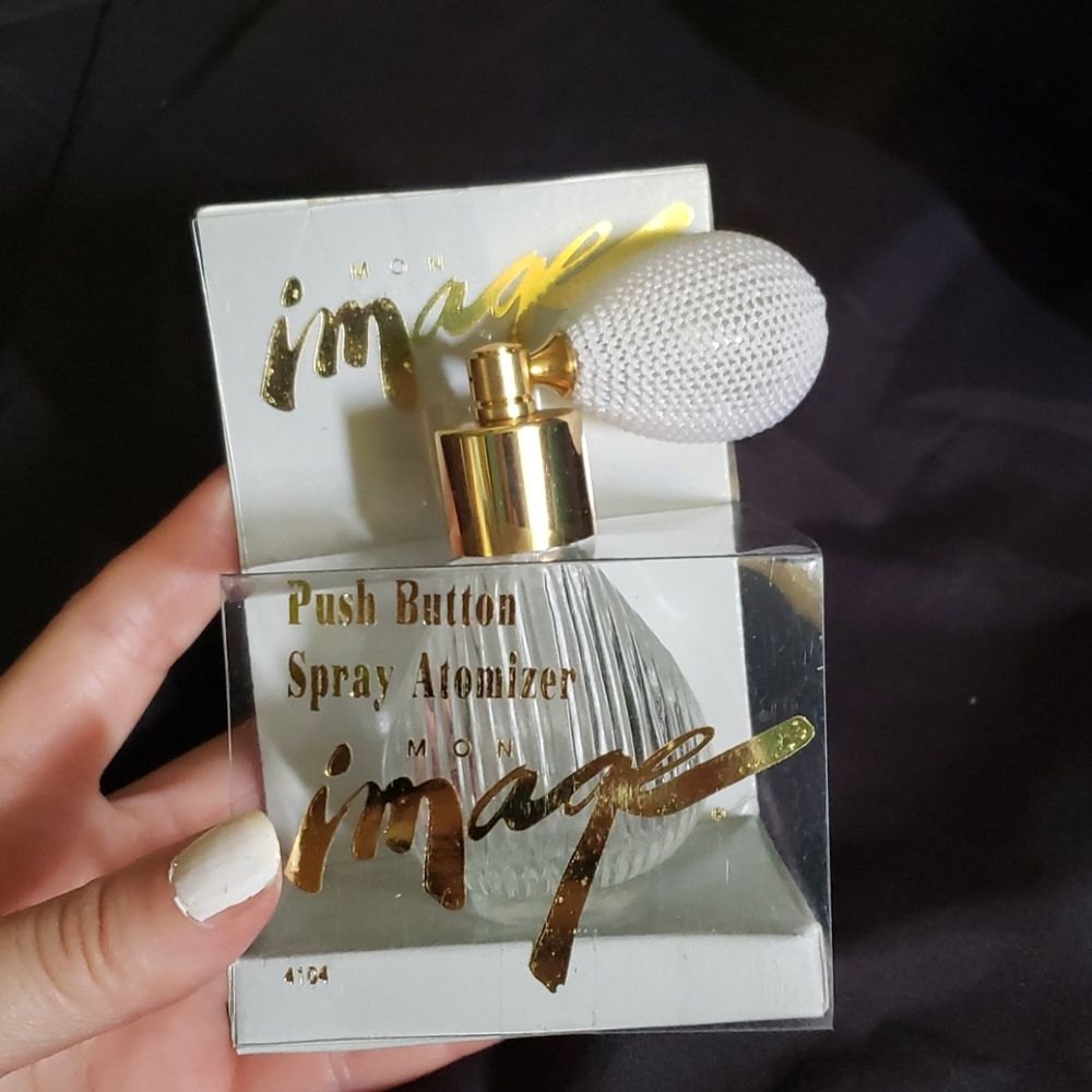 Spray bottle